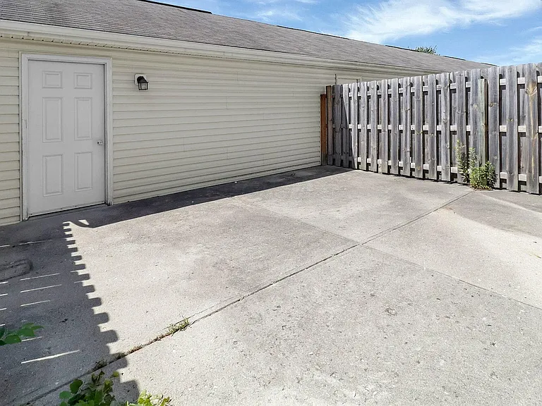 6479 Crab Apple Dr — Photo 26