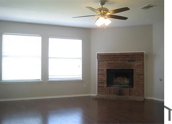 2325 Hummingbird Way — Photo 8