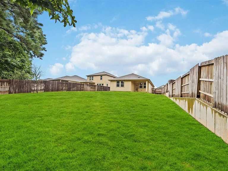 7047 Silverleaf Oak St — Photo 25