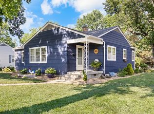 986 S English Ave, Marshall, MO 65340