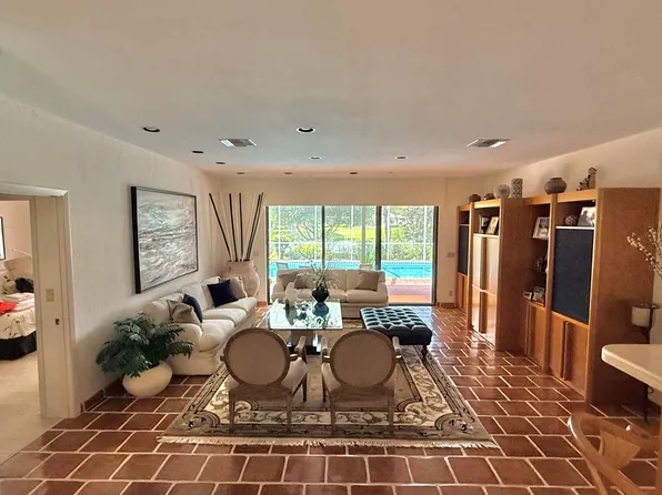 80 NORTHWOODS Circle, Boynton Beach, FL 33436