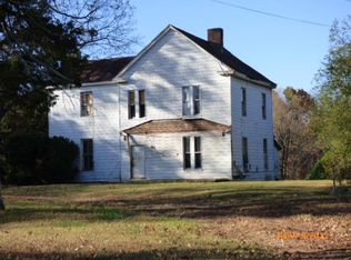 2068 Mountain Rd, Halifax, VA 24558