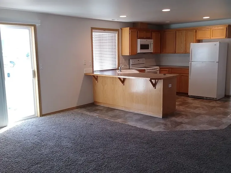 9511 W Caelen Ave — Photo 18