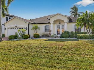 2574 SW 27th Pl, Cape Coral, FL 33914