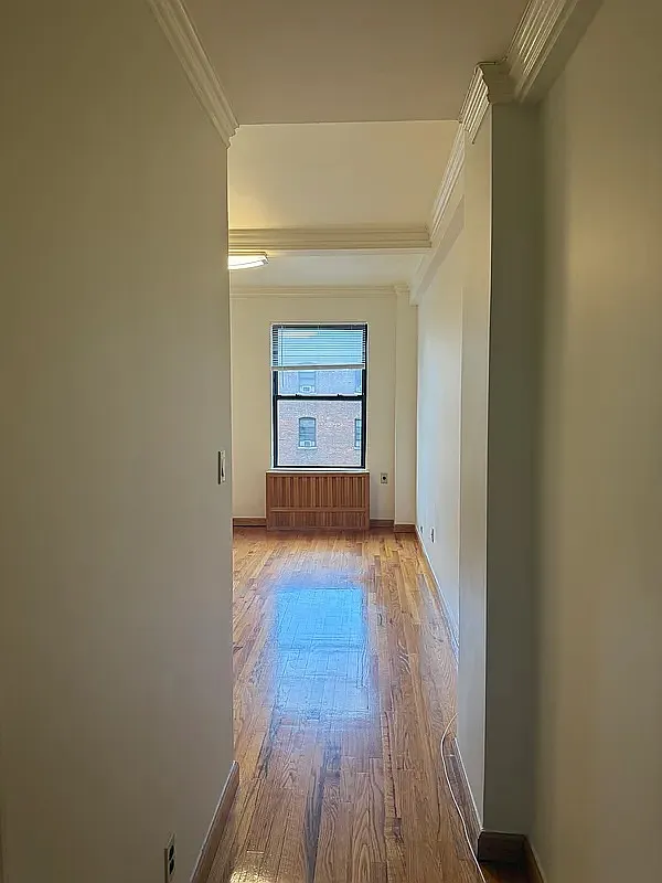 250 West 100th Street — Photo 4