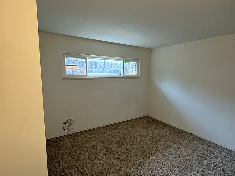3345 Eton Ave — Photo 50