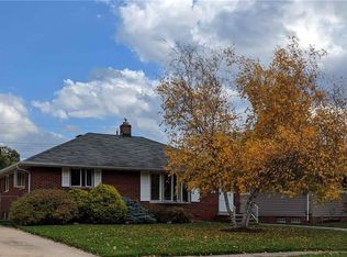 331 Gayle Dr, Sheffield Lake, OH