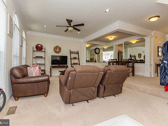 4th image of 2756 Pembsly Dr