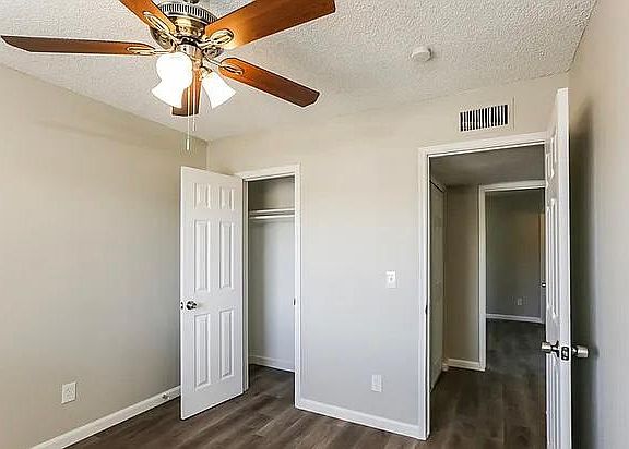 5th image of 6612 S 47th Pl