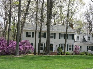 2 Patrick Ct, Flanders, NJ 07836