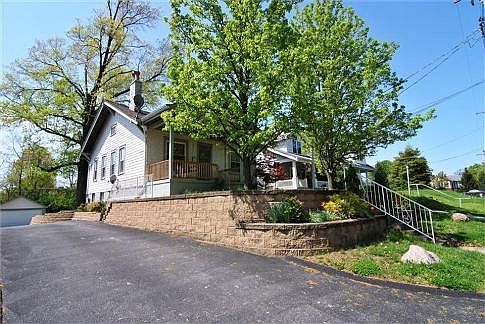 1st image of 8 Braun Ct