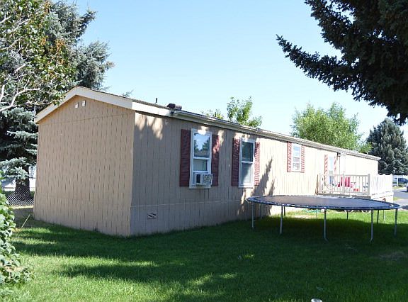 4th image of 1720 N Pinewood Dr