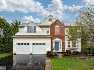 98 N Hawthorne Rd, Coatesville, PA 19320