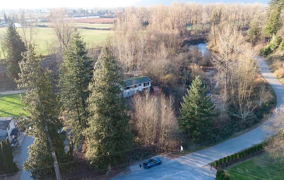 1st image of 41330 N Nicomen Rd