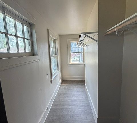 2nd image of 1253 Diamond Ave