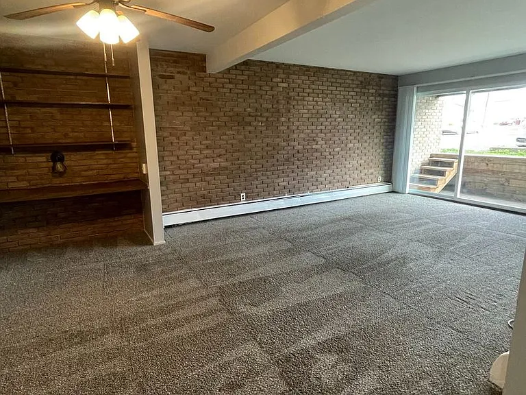207 Ballard St #104 — Photo 17