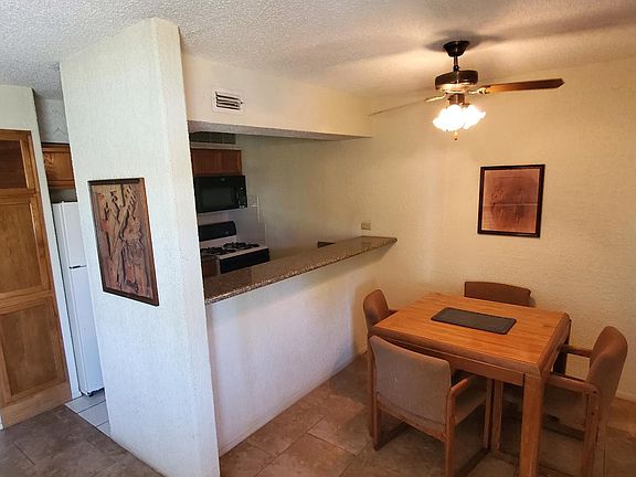 5th image of 401 E Ringgold Rd #107