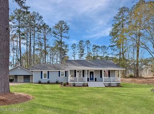 1053 Johnston Station Rd, Summit, MS 39666