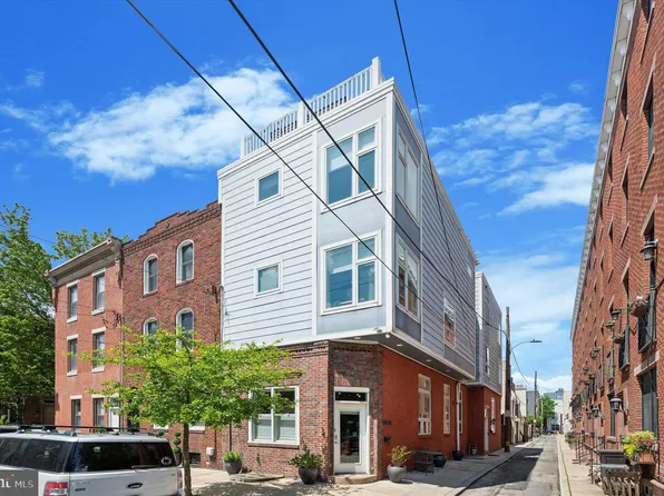 1113 Fitzwater St APT A, Philadelphia, PA 19147