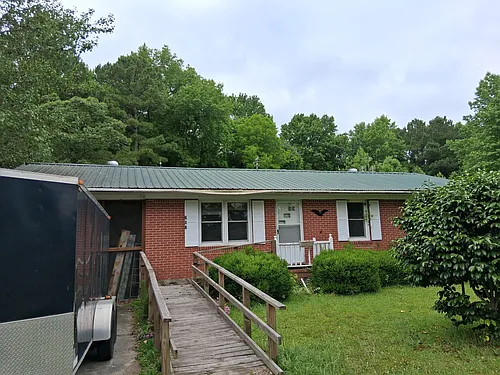 282 Bayview Rd Photo 1
