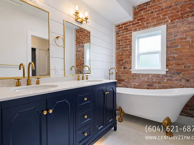34758 Clayburn Rd #WHOLE HOUSE — Photo 6