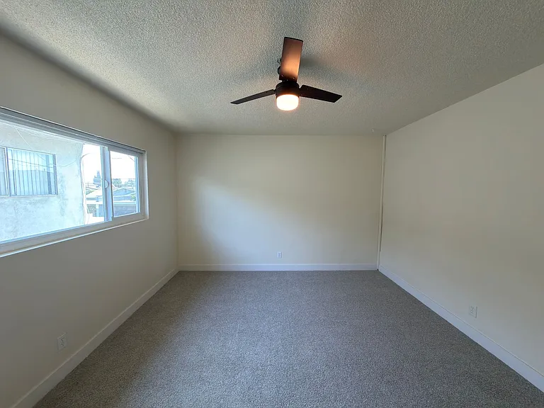 11614 Bellflower Blvd — Photo 26