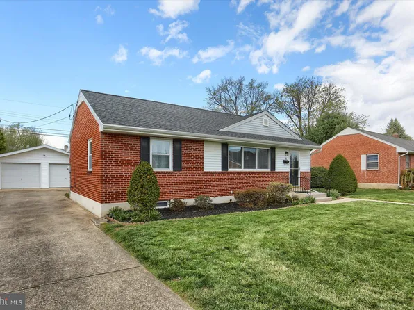 509 E Marble St, Mechanicsburg, PA 17055