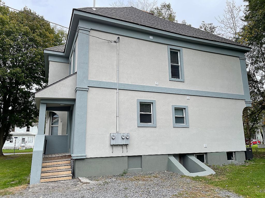 203 Main St, Whitesboro, NY 13492 Zillow