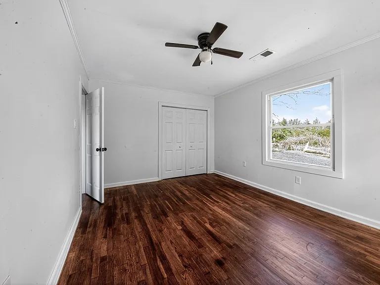 10208 Highway 13 S — Photo 16