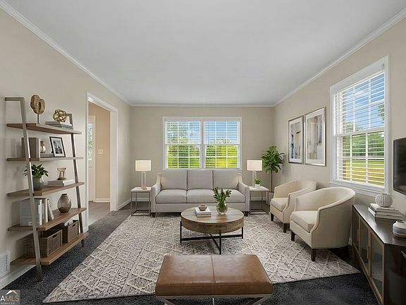 4th image of 212 Sarann Ct NW