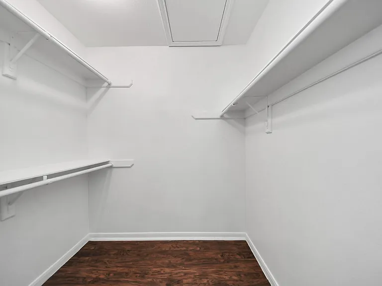 7821 Theissetta Dr #141 — Photo 30
