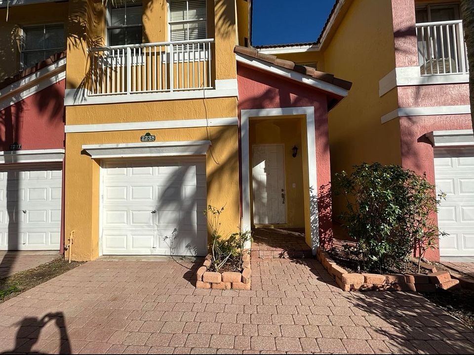 1st image of 2238 Shoma Dr
