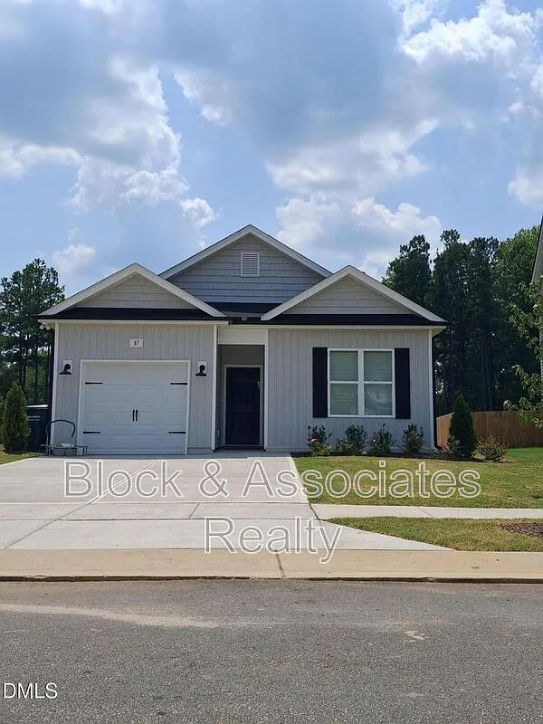 3 bed, 2.0 bath, $1,890 — Photo 3