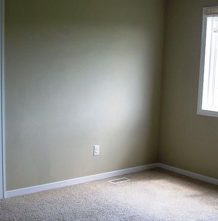 5th image of 12813 Goldenrod Ct