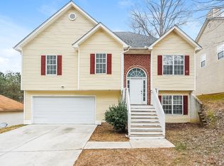 7380 Royale Ln, Riverdale, GA 30296
