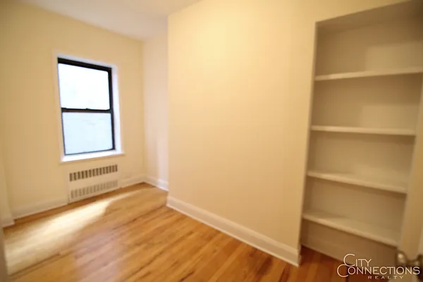 Rented by City Connections Realty | media 38