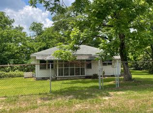 109 Weaver St, Gordon, GA 31031