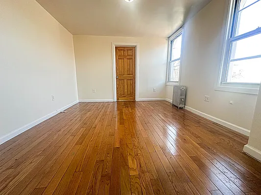 Rented by Showcase Realty | media 5