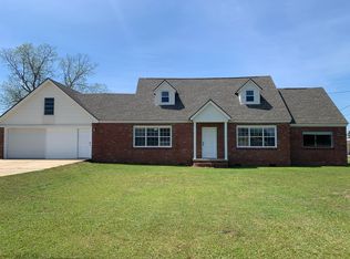 7805 Holtville Rd, Wetumpka, AL 36092