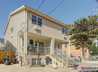 10710 166th St, Jamaica, NY