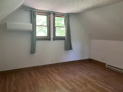 225 Grandview Rd — Photo 19