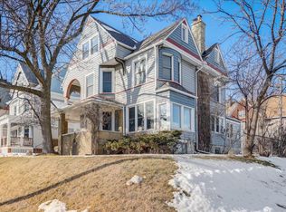 2806 W National Ave, Milwaukee, WI 53215