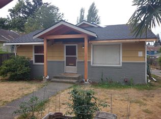 3219 47th Ave SW, Seattle, WA 98116