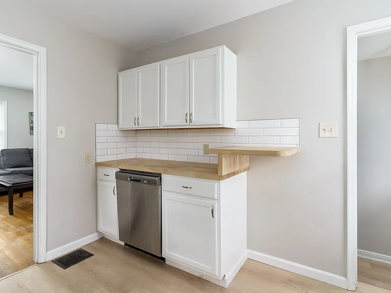 62 E Stanton Ave — Photo 10