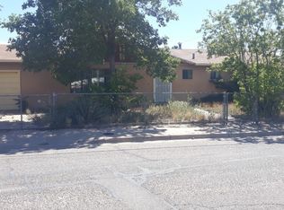 1561 Navajo Dr, Santa Fe, NM 87505