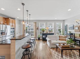 41060 Dorati Sq, Leesburg, VA 20175