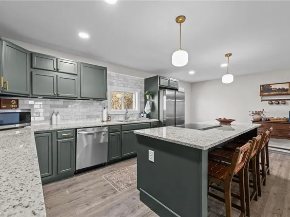 203 Church St S, Stoneville, NC 27048