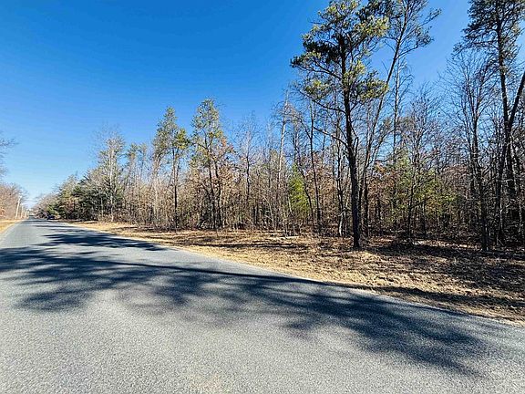 4th image of 000 Lyndon Road