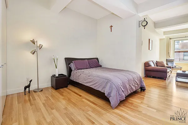 Rented by Compass | media 19