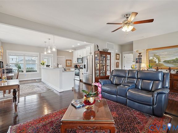 3rd image of 9509 Simpson Bay Dr